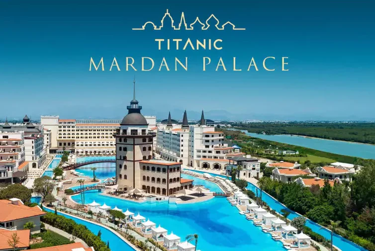 Titanic-mardan-palace